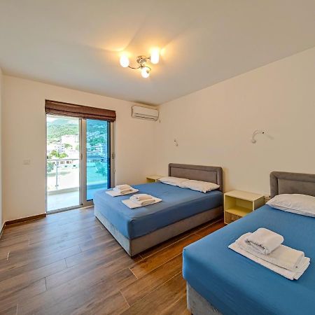 Apartment Plavo Nebo Dobra Voda Exterior photo