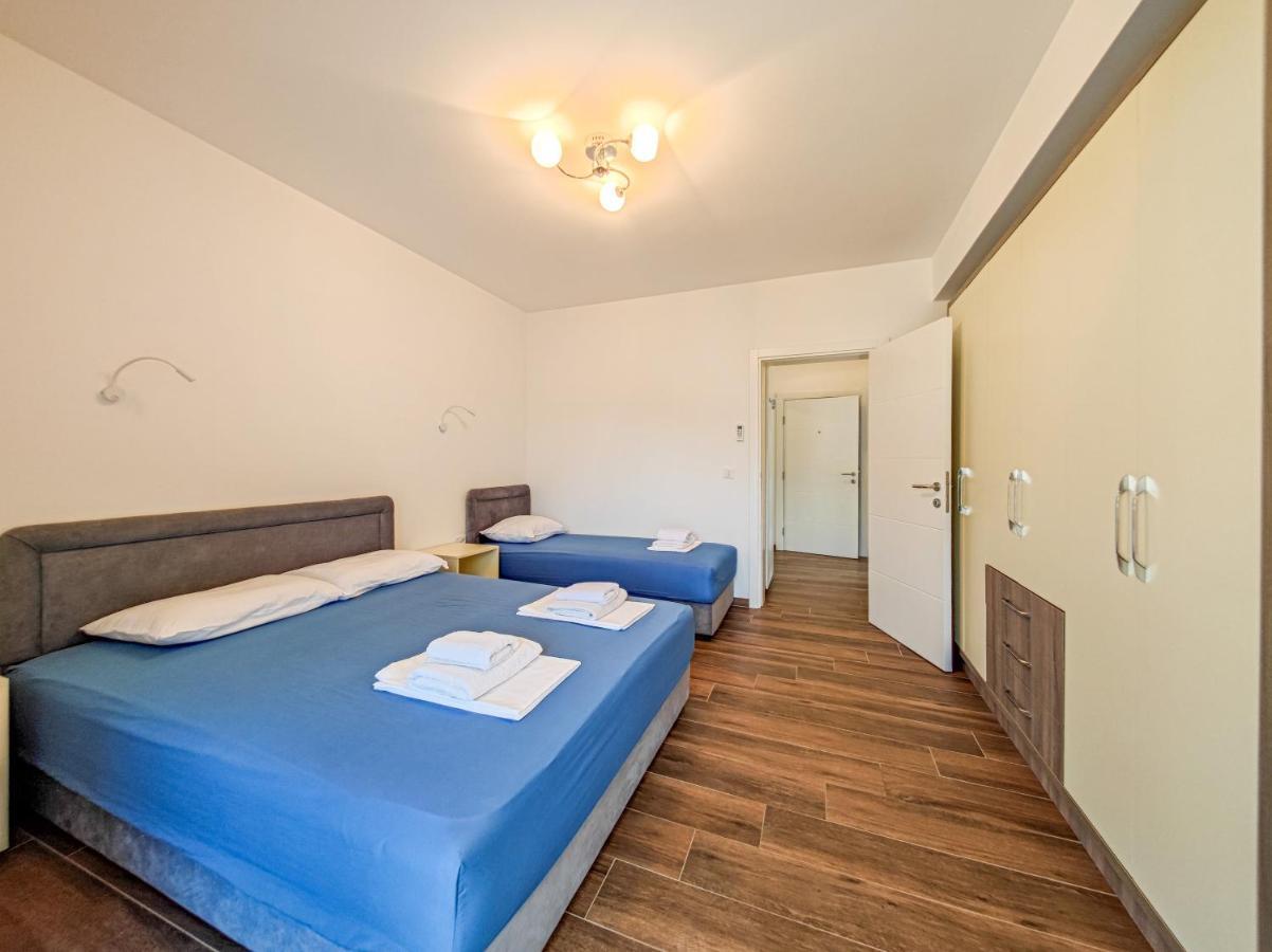 Apartment Plavo Nebo Dobra Voda Exterior photo